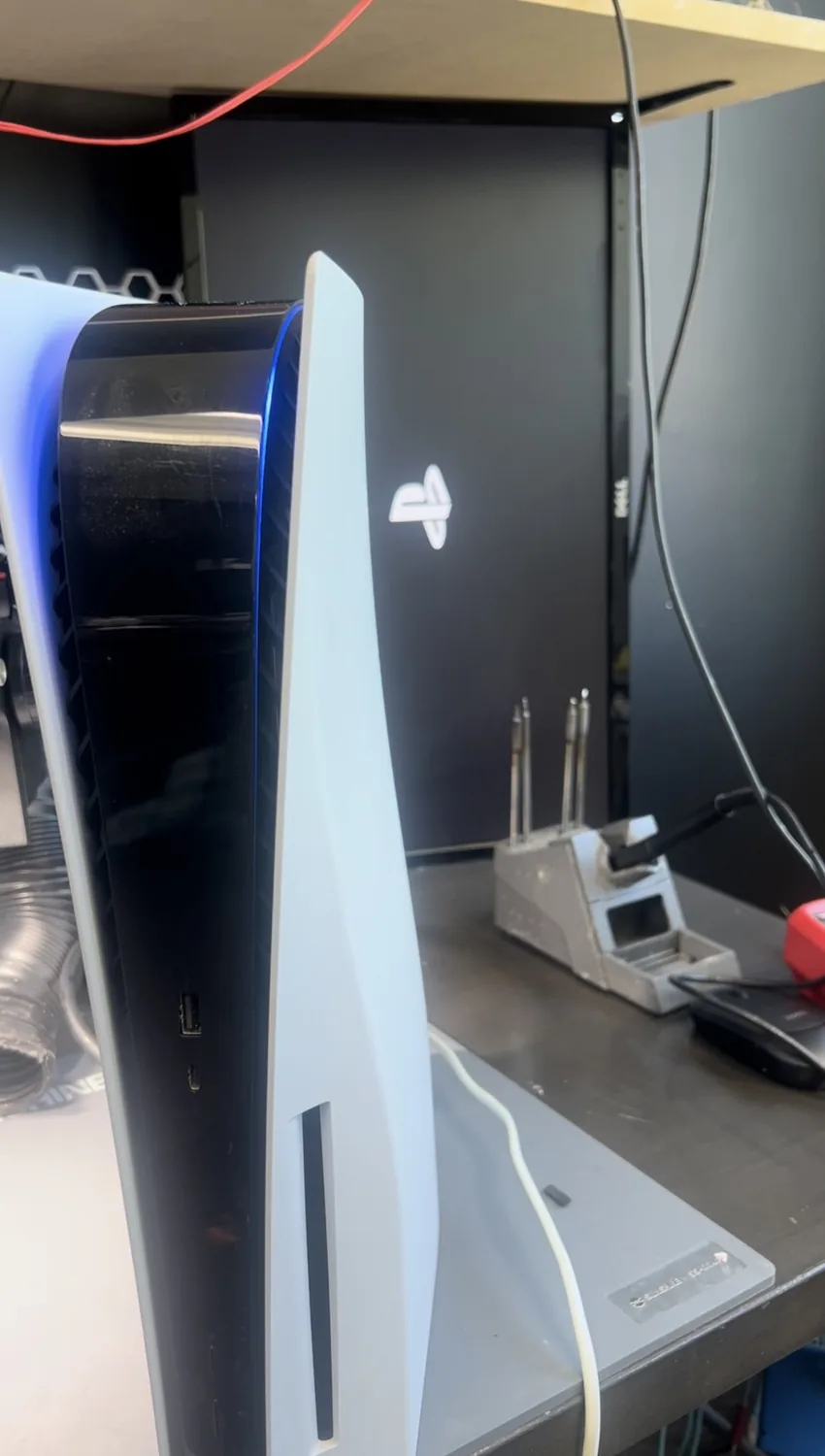 PS5 showing the blue light of death before repair