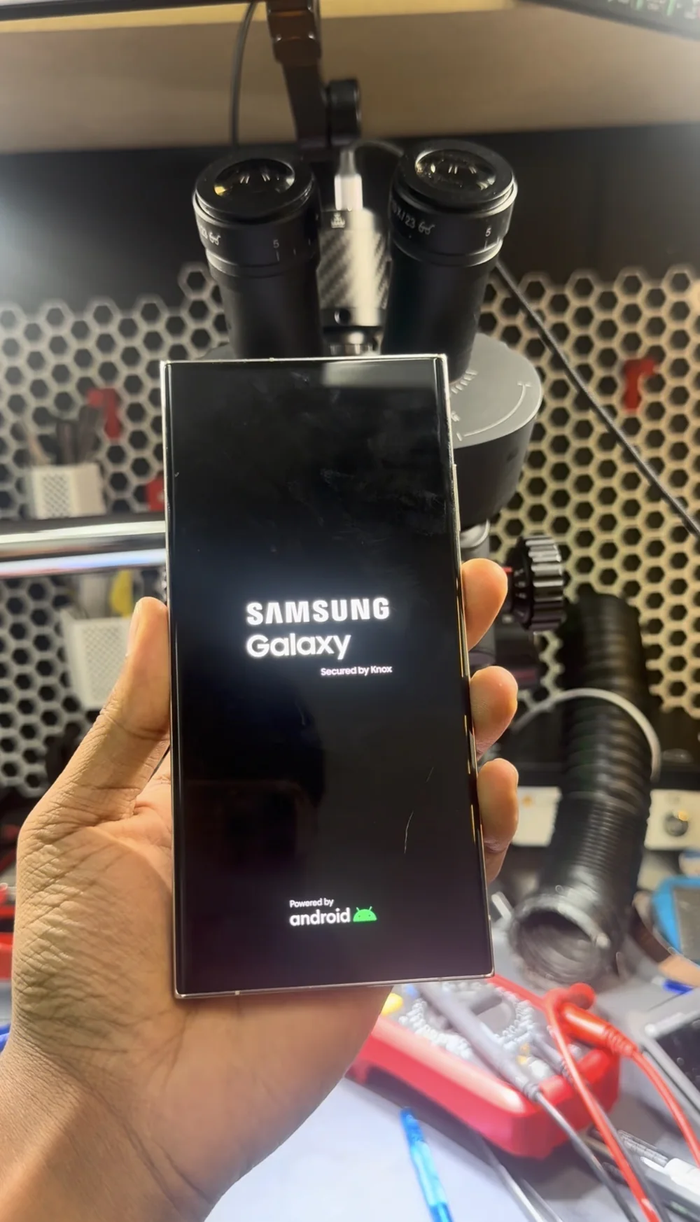 Samsung Galaxy S23 Ultra booting again after a CPU reball repair